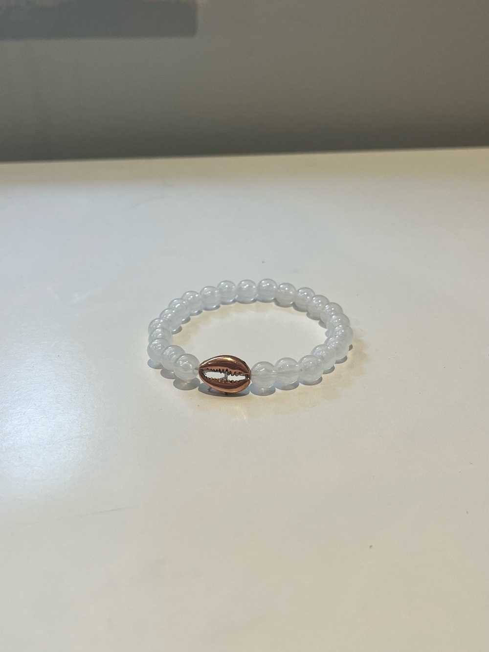 White Beaded Shell Accent Stretch Bracelet